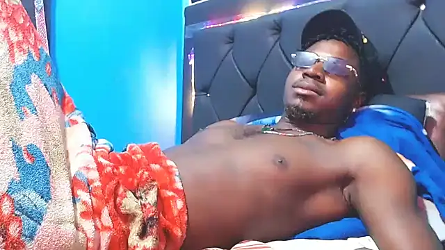 Snapshot of jaycolinss chatting on 02-03-26, 06:22 jaycolinss online show from 02-03-26, 06:22