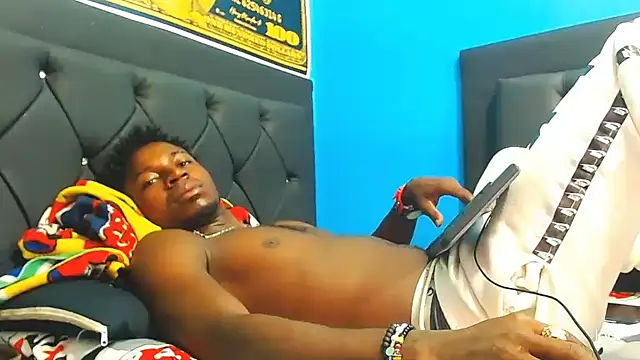 Snapshot of jaycolinss chatting on 02-24-26, 06:53 jaycolinss online show from 02-24-26, 06:53