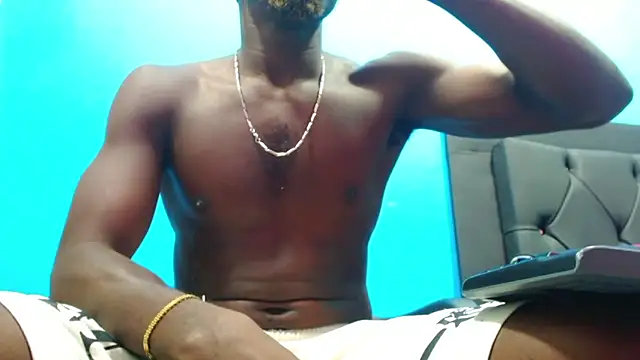 Snapshot of jaycolinss chatting on 01-16-26, 07:40 jaycolinss online show from 01-16-26, 07:40