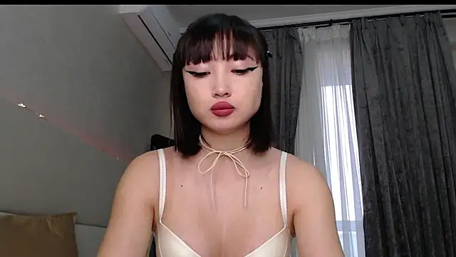 MiaRie online show from 03-21-26, 03:41