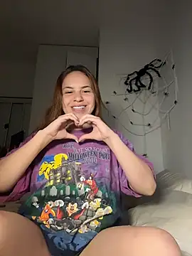 AgnesCampp online show from 11-27-25, 10:21