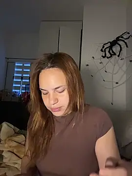 AgnesCampp online show from 11-25-25, 08:42