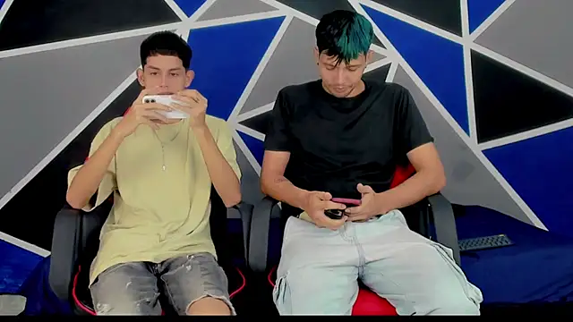 migueyalejo teens online show from 02-16-25, 01:58