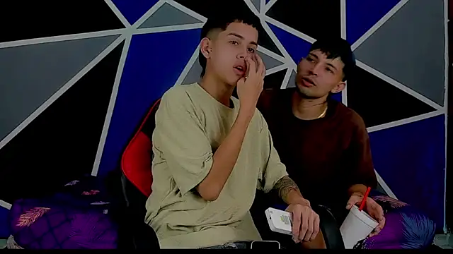 migueyalejo teens online show from 02-27-25, 04:24