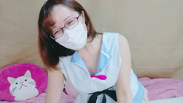 Snapshot of Arisa_san__ chatting on 12-03-24, 10:12 Arisa san online show from 12-03-24, 10:12