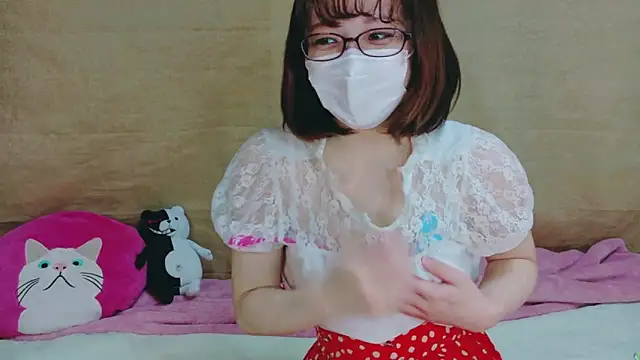 Snapshot of Arisa_san__ chatting on 12-12-24, 10:13 Arisa san online show from 12-12-24, 10:13