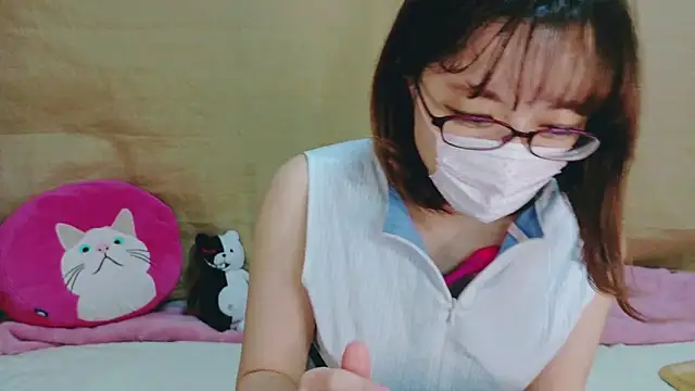 Snapshot of Arisa_san__ chatting on 12-31-24, 04:14 Arisa san online show from 12-31-24, 04:14