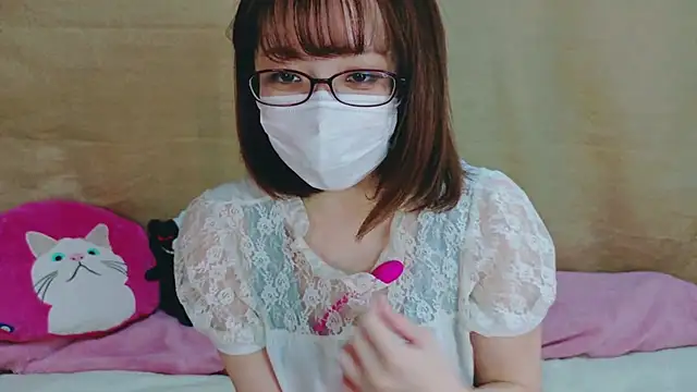 Snapshot of Arisa_san__ chatting on 12-07-24, 05:10 Arisa san online show from 12-07-24, 05:10