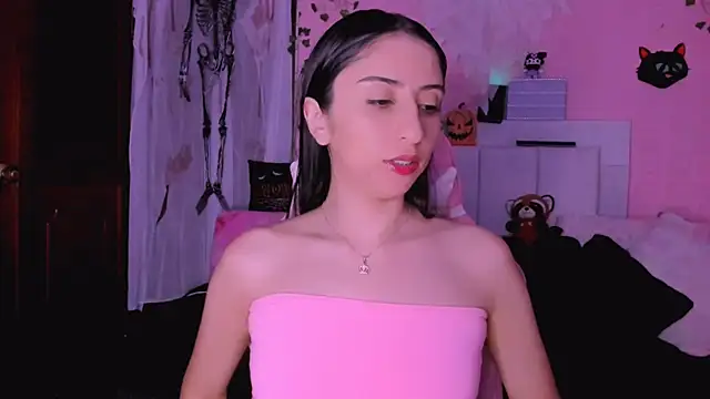 gabyye capprins online show from 10-31-25, 12:29