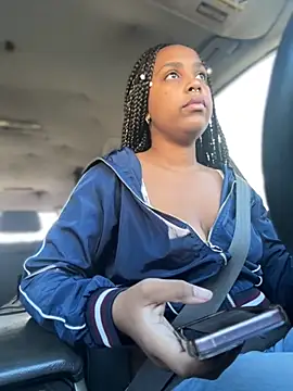 Snapshot of Jayhoney25 chatting on 10-15-25, 03:20 Jayhoney25 online show from 10-15-25, 03:20