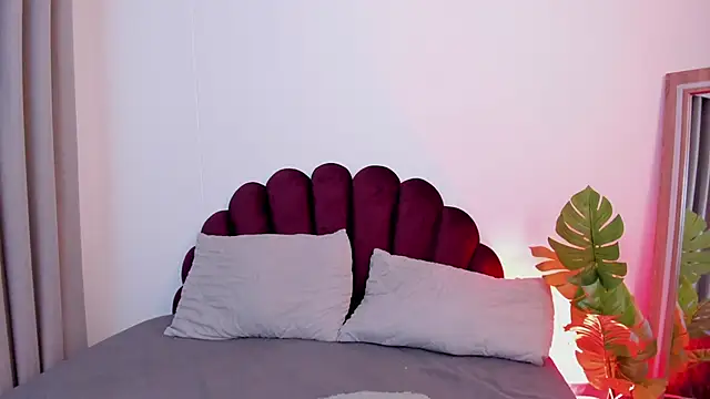 SweetGirl       online show from 04-16-26, 08:59