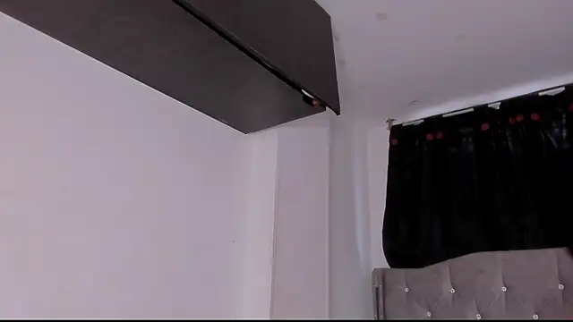 game with lesbians  online show from 10-03-25, 11:23