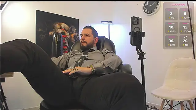 Ethan Castellano online show from 11-17-25, 08:02