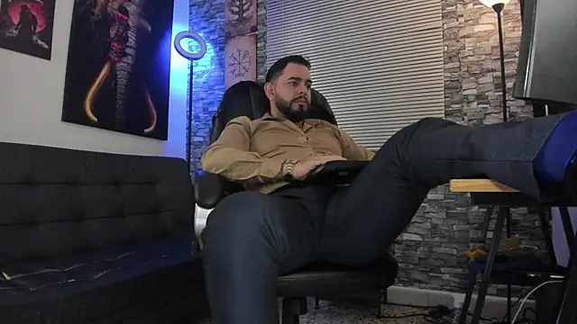 Ethan Castellano online show from 04-14-26, 09:31