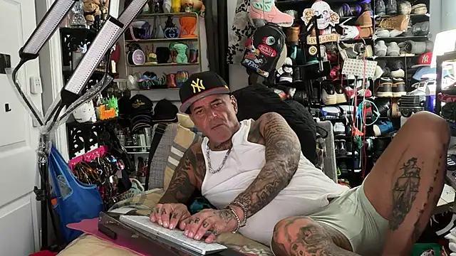 joeytatts66 online show from 07-17-26, 03:04
