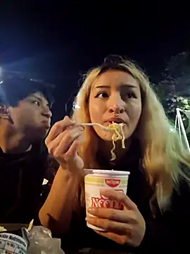 sadnessgyall online show from 02-25-25, 05:19