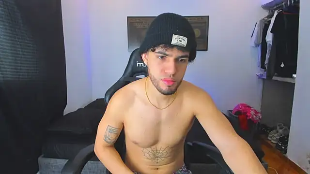 daddy jhons online show from 10-01-25, 04:33