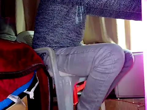 hotkaier online show from 02-05-26, 02:24