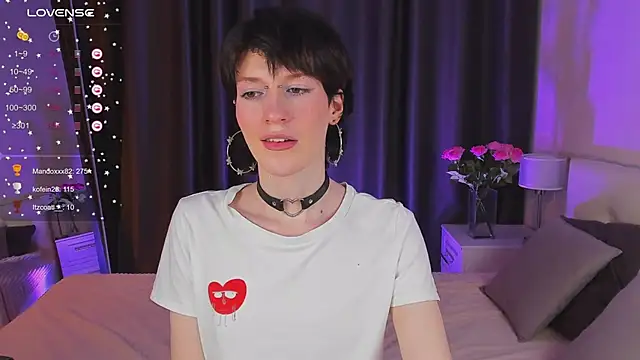 Snapshot of Kolette_Gray chatting on 03-02-25, 11:30 Kolette Gray online show from 03-02-25, 11:30