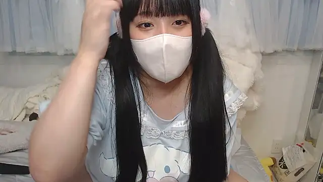 yua0727 online show from 10-07-25, 01:34