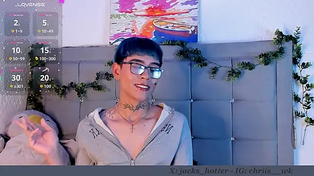 Snapshot of jacks_hotter chatting on 05-18-26, 11:48 jacks hotter online show from 05-18-26, 11:48