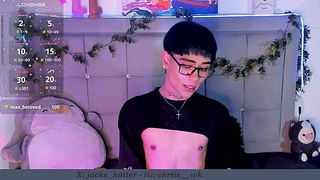 Snapshot of jacks_hotter chatting on 07-05-26, 02:57 jacks hotter online show from 07-05-26, 02:57