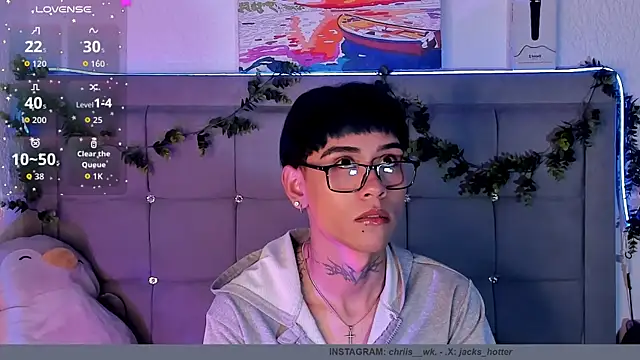 Snapshot of jacks_hotter chatting on 07-08-26, 02:18 jacks hotter online show from 07-08-26, 02:18