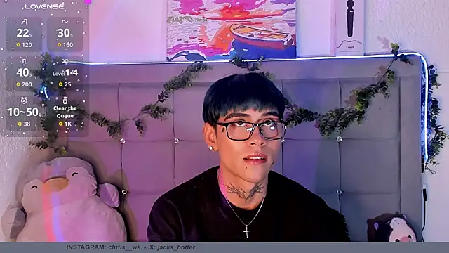 Snapshot of jacks_hotter chatting on 06-24-26, 12:53 jacks hotter online show from 06-24-26, 12:53