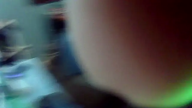 Spunwhiteboy1992 online show from 11-28-25, 04:07