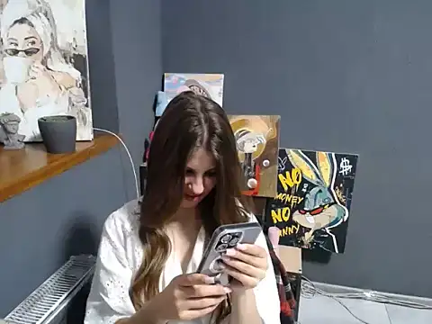 Snapshot of felicity_gold chatting on 06-05-26, 06:18 felicity gold online show from 06-05-26, 06:18