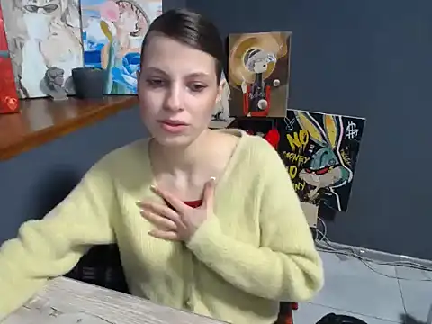 Snapshot of felicity_gold chatting on 04-22-26, 06:09 felicity gold online show from 04-22-26, 06:09
