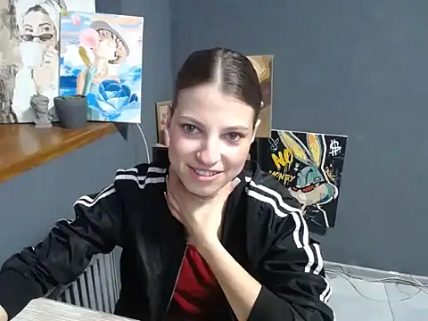 Snapshot of felicity_gold chatting on 05-19-26, 06:09 felicity gold online show from 05-19-26, 06:09