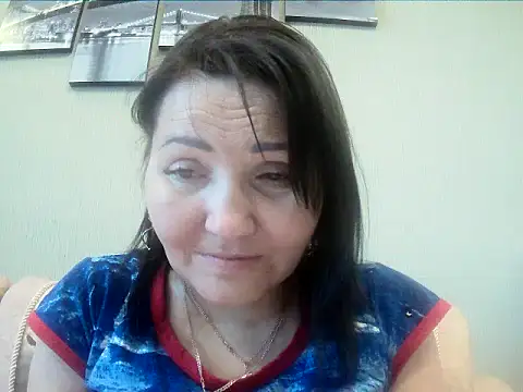 ClaireSunset online show from 05-25-26, 05:22