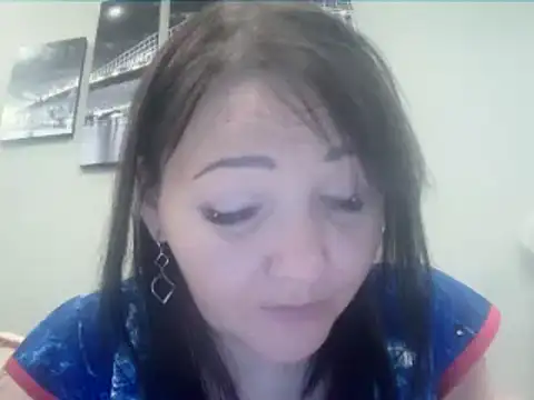 ClaireSunset online show from 11-29-25, 05:35