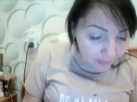 ClaireSunset online show from 03-20-26, 06:53