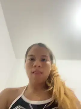 Snapshot of Naomi991 chatting on 10-20-25, 06:08 Naomi991 online show from 10-20-25, 06:08