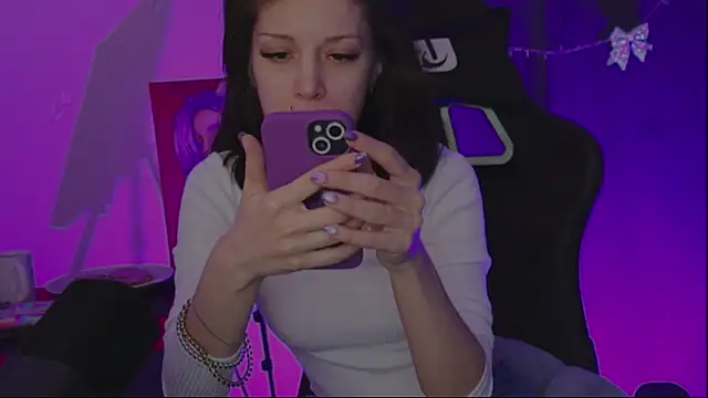 Snapshot of Kathleen_Meow chatting on 02-03-25, 06:45 Kathleen Meow online show from 02-03-25, 06:45