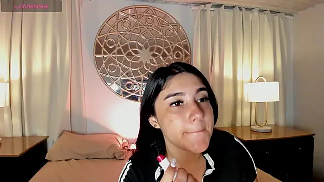 Belliinda 21 online show from 09-24-25, 07:09