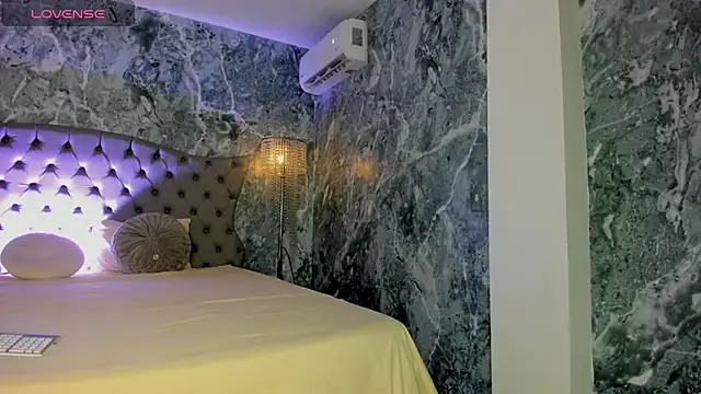 Belliinda 21 online show from 10-11-25, 08:21