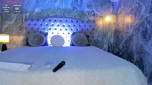 Belliinda 21 online show from 01-17-26, 04:54