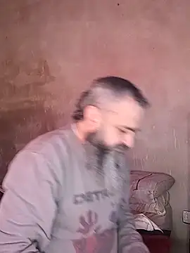 Snapshot of Cuervo663 chatting on 06-23-26, 02:48 Cuervo663 online show from 06-23-26, 02:48