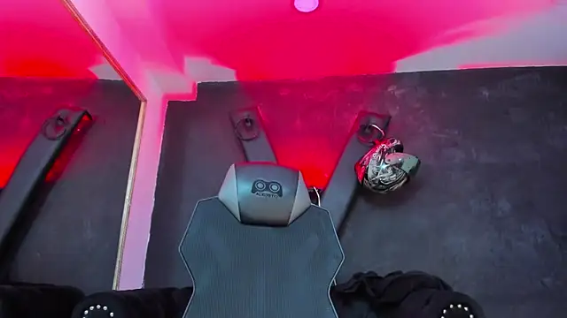 Loggan donnelly online show from 09-14-25, 07:36