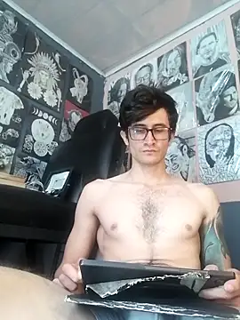 Loggan donnelly online show from 02-04-26, 06:36