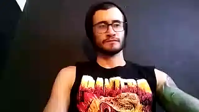 Loggan donnelly online show from 10-18-25, 07:16