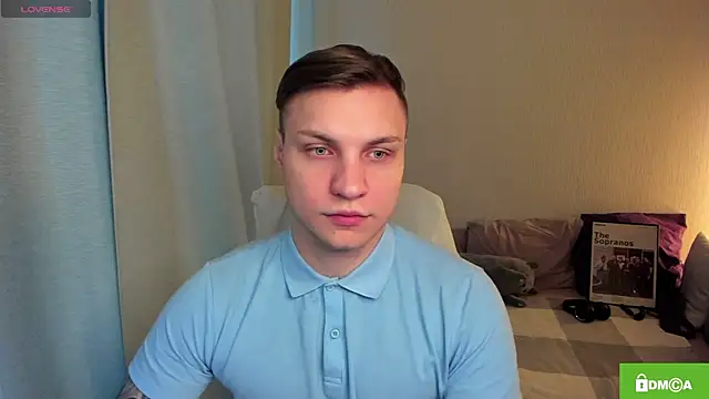 Snapshot of handsome_guy01 chatting on 04-28-26, 06:18 handsome guy01 online show from 04-28-26, 06:18
