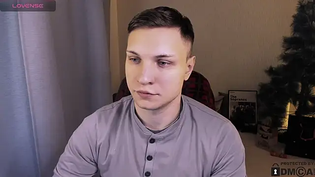 handsome guy01 online show from 01-09-26, 12:17