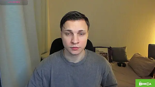 handsome guy01 online show from 02-23-26, 04:40