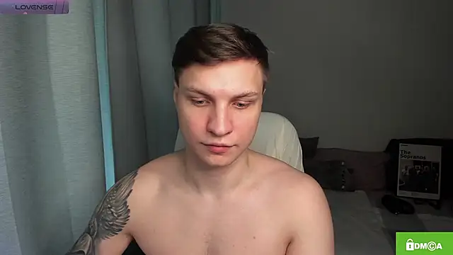 Snapshot of handsome_guy01 chatting on 05-26-26, 02:59 handsome guy01 online show from 05-26-26, 02:59