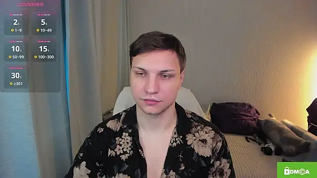 Snapshot of handsome_guy01 chatting on 07-05-26, 04:19 handsome guy01 online show from 07-05-26, 04:19