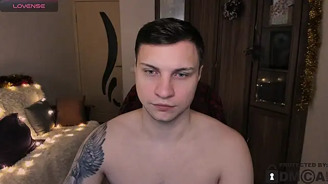 handsome guy01 online show from 11-28-25, 12:05